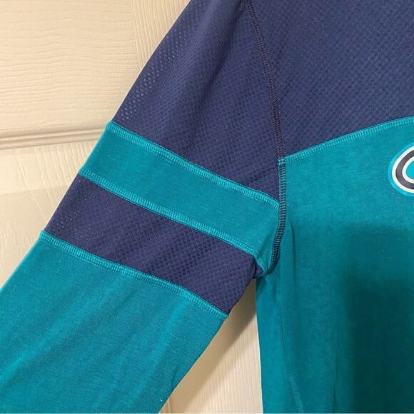 Champion Long Sleeve Tee Size M - Picture 7 of 8